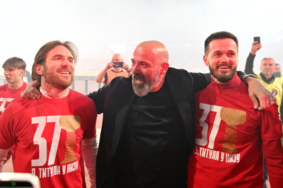 Stanković slavio sa "mlađom braćom", a onda je hvalio još mnogo njih (FOTO)