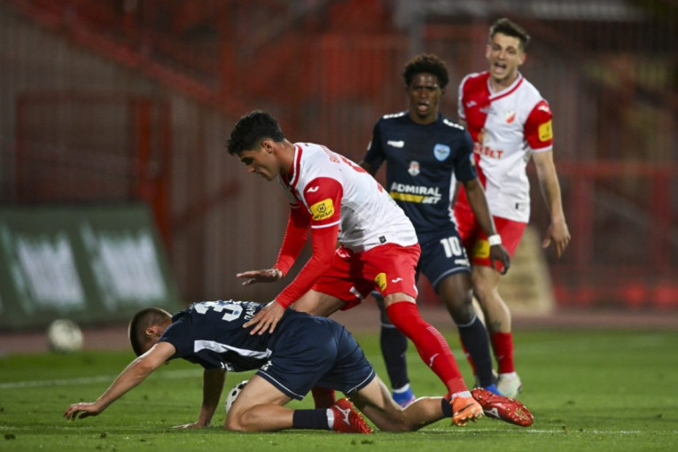 Vratio se Vlahović, ali golova u derbiju Milana i Juvea nije bilo (VIDEO)