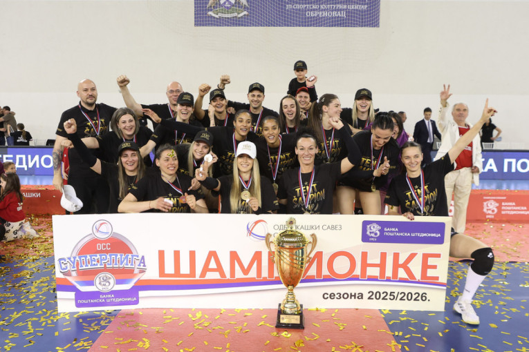 Odbojkašice TENT-a ponovo šampionke (FOTO)