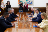Počele konslutacije predsednika Vučića sa predstavnicima Srpskog pokreta obnove! (FOTO/VIDEO)
