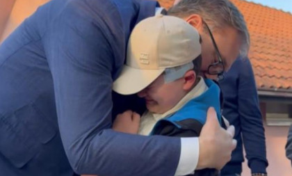 Vučić održao reč: Mali Andrija na Večitom derbiju - "Znao sam da će predsednik da ispuni obećanje koje mi je dao kad je bio u mojoj kući"