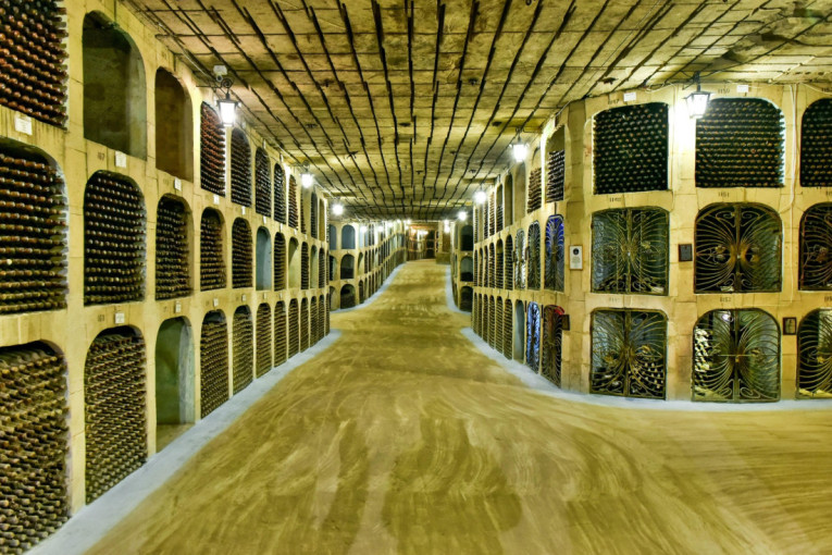 Malo ko zna za ovu zemlju: Turisti je zaobilaze, a krije pravo bogatstvo (FOTO)