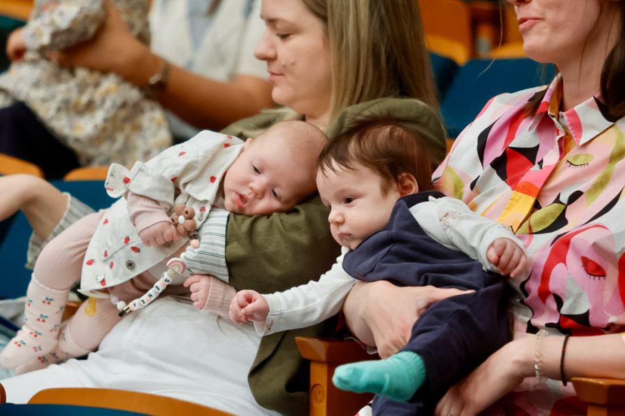 Puno smeha, igre i “gu-gu, ga-ga” ovacija: Poslednja serija koncerata za bebe Beogradske filharmonije