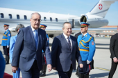 Predsednik Švajcarske doputovao u Beograd, na aerodromu ga dočekao Dačić