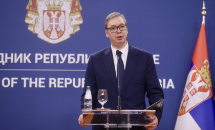 "Uskoro će biti izbori! Očekujem ubedljivu pobedu" Vučić: Mi se borimo da pobedi Srbija! Donosi se odluka – budućnost ili prošlost (VIDEO)