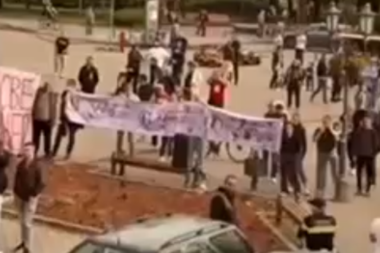 Pretužno, šako jada: Bedna blokaderska slika iz Vrbasa (VIDEO)