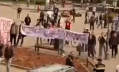 Pretužno, šako jada: Bedna blokaderska slika iz Vrbasa (VIDEO)