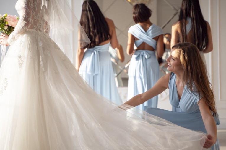 Snimak sa venčanja zapalio mreže: Jedan trenutak izazvao veliku raspravu i podelio javnost (VIDEO)