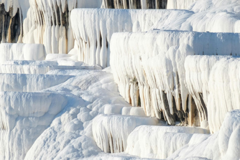 Prirodno čudo od kojeg zastaje dah: Ovo nestvarno mesto u Turskoj izgleda kao sa druge planete (FOTO)