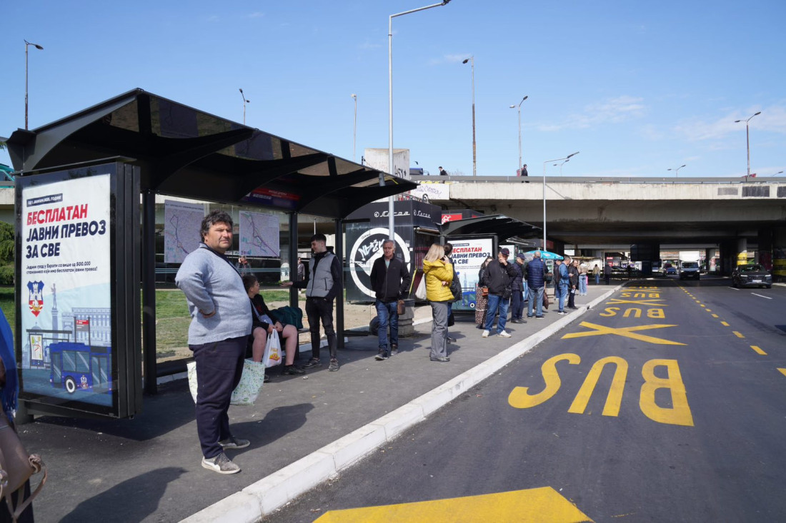 Šapić: Autobusko stajalište "Jug" učiniće saobraćaj i javni prevoz protočnijim i komfornijim (FOTO)