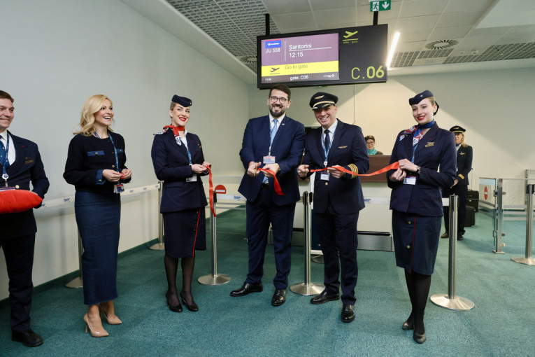 Prvi let Er Srbije do Santorinija: Letovi dva puta nedeljno do kraja septembra