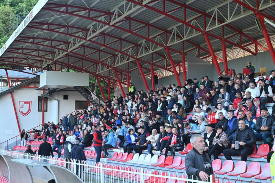 Zvezda i Vojvodina opet u finalu! Jedinstvo propisno namučilo branioca trofeja (FOTO/VIDEO)