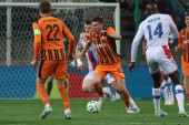 Kristal Palas ubedljiv, Šahtjor blizu eliminacije, Rajov minimalac