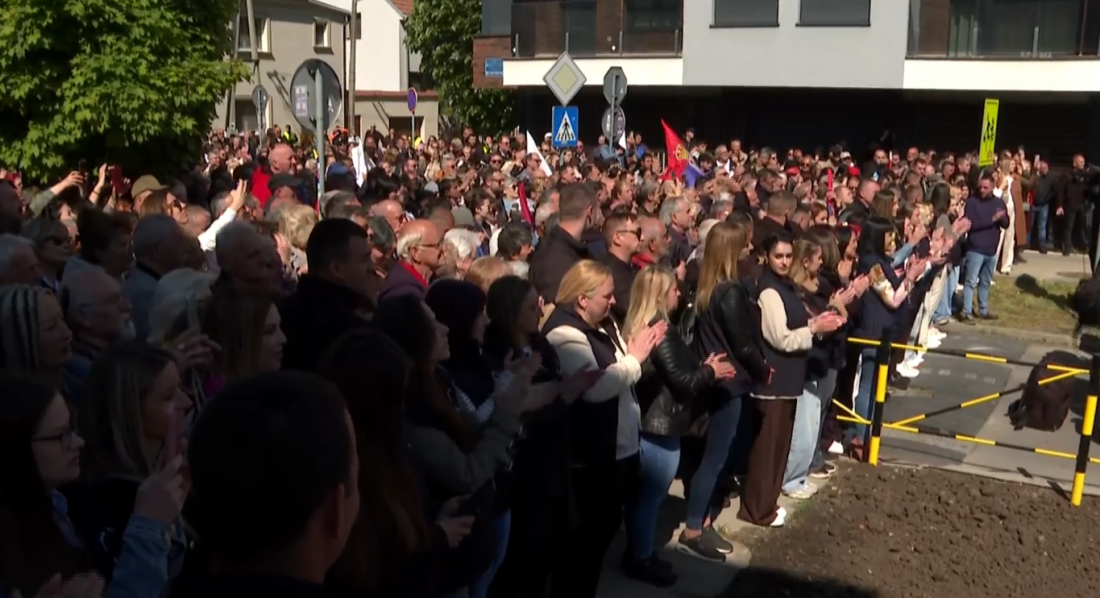 Vučić u Pančevu u Centru za dualno obrazovanje: Ovde smo da slavimo rad i njegovu budućnost, a ne nerad  (VIDEO)