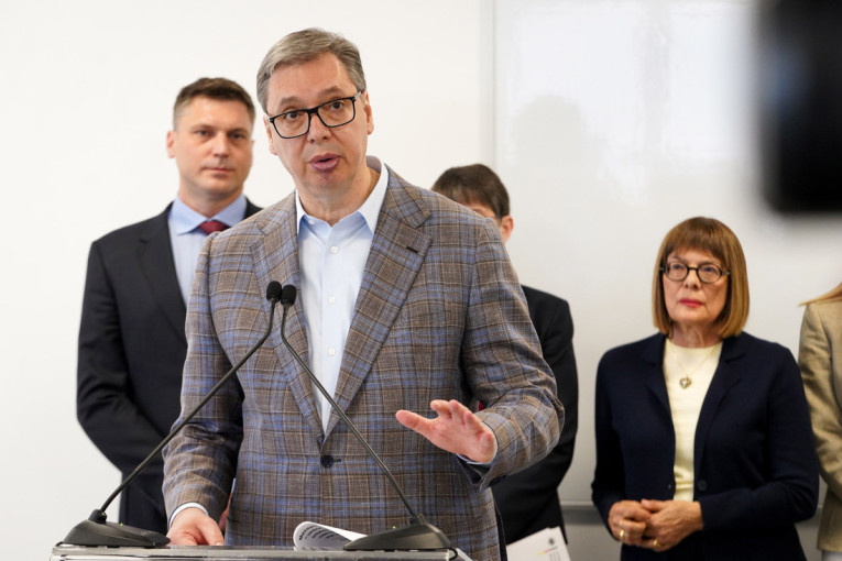 Vučić o dva puta: Konačna odluka pada do Vidovdana