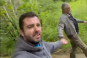 Čeda i Aca u prvomajskoj avanturi u šumi! Kos se obratio političaru: "Zato te i volim" (VIDEO)