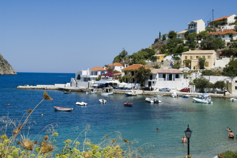 Prirodna lepota Mediterana: Ovo jedinstveno ostrvo krije najlepšu plažu u Evropi (FOTO)