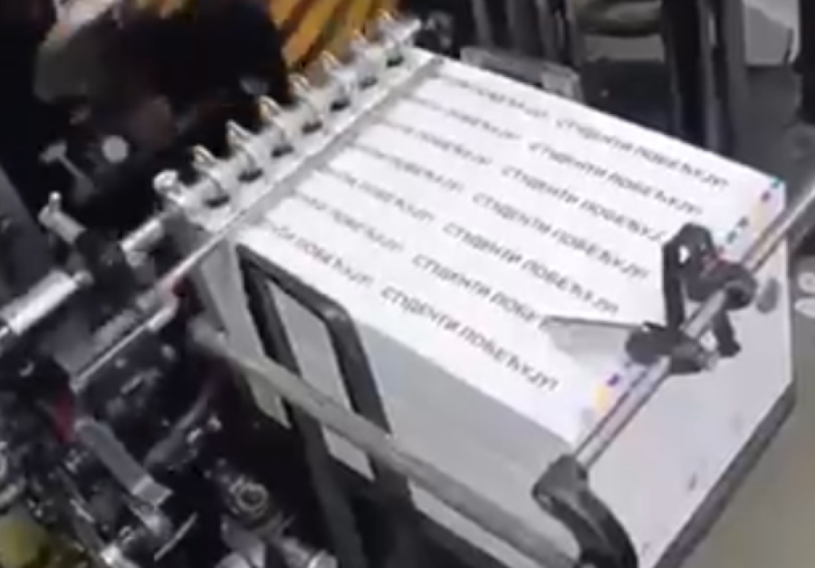 Ponoševci nepoželjni u opozicionom zmijarniku! "Pokolj" u blokaderskim redovima, Ponoš plače Đilasu na ramenu! (VIDEO)