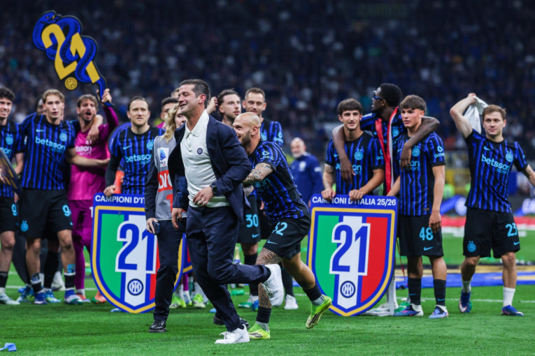 Kivu doneo Skudeto i ušao u istoriju! Pre njega ovo je uspelo samo šestorici od kako se fudbal igra u Italiji!