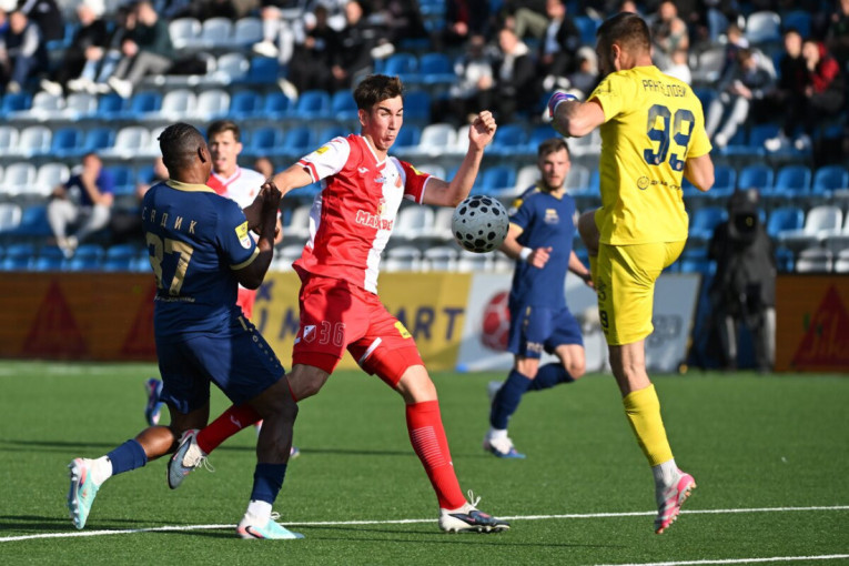 Voša na dominantan način zadržala korak za Partizanom! Radnik razbijen u Surdulici!