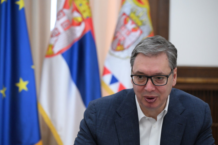 Vučić se sastao sa predstavnicima MMF-a