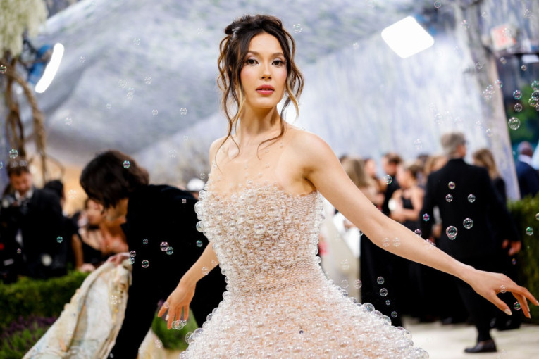 TOP5 izdanja: Ove žene su zasenile Met Gala 2026 (FOTO)