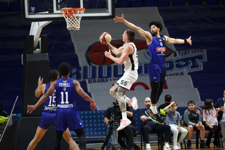 Budućnost napravila prvi korak ka polufinalu plej-ofa AdmiralBet ABA lige!
