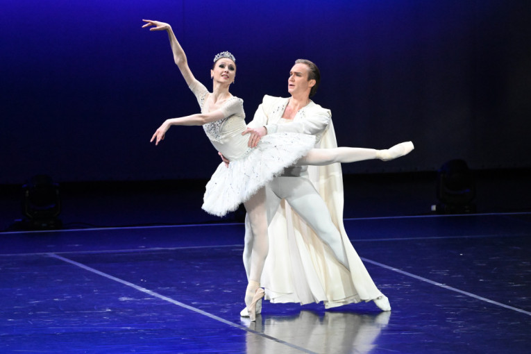 Svetlana Zaharova i Vadim Rjepin očarali Beograd: Jedan momenat izazvao posebne ovacije (FOTO)
