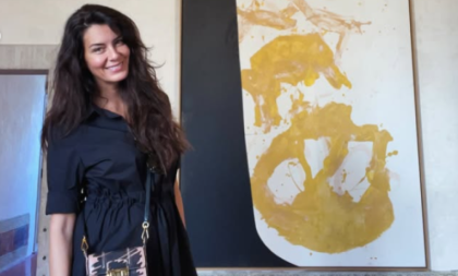 Voditeljka van kamera: Marija podelila fotografije sa putovanja, ovog puta je vidimo u nešto drugačijem izdanju (FOTO)