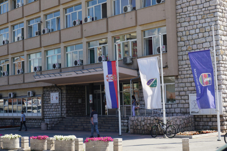 Novi Pazar u crnom: Grad doneo očekivanu odluku