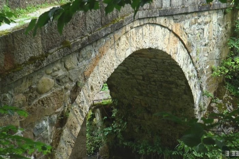 Sud objavio navodnu poslednju poruku Epstina: "Šta želite, da plačem?" (FOTO)