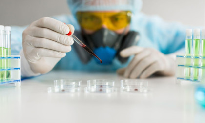 Opasan virus stigao u komšiluk! Potvrđeni novi slučajevi zaraze, evo koji simptomi pale alarm
