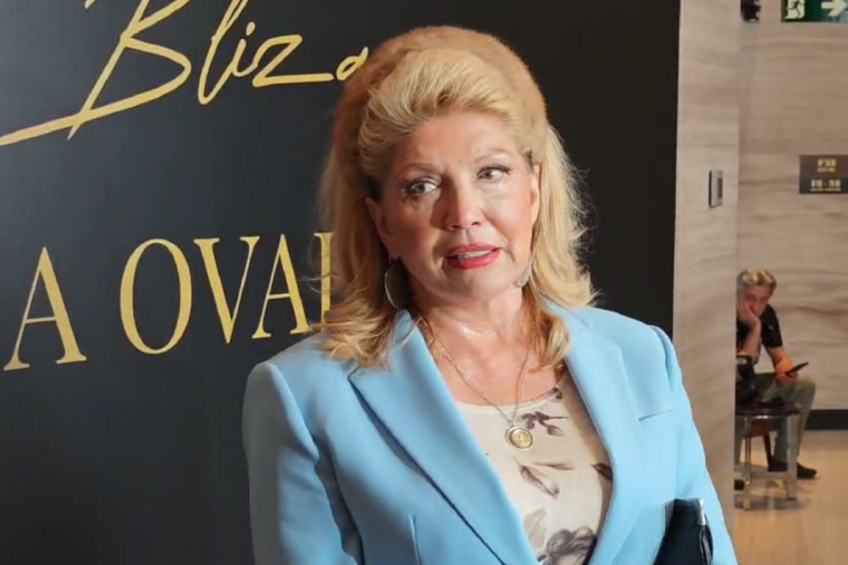 Skandal na promociji albuma Nenada Jovanovića! Suzanu Mančić pitali šta voli u krevetu