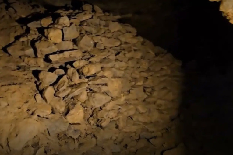 Misterija kao iz krimi serije: Ispod malog sela otkrivena mreža tajnih tunela (FOTO)