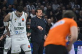 Platio sam oko 35.000 evra kazni i platiću još jednom! Ataman ogorčen posle poraza od Valensije