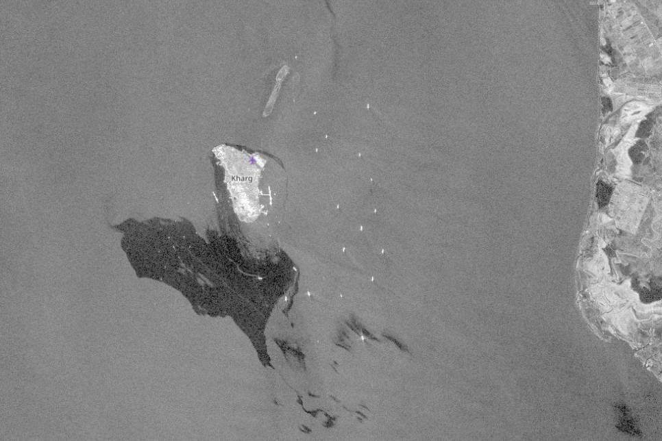 Uzbuna kod ostrva Hark! Naftna mrlja se širi u Persijskom zalivu, već pokrila 50 kvadratnih kilometara