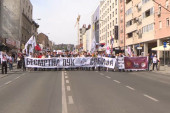 U čast herojima: Marš "Besmrtnog puka" u Beogradu (FOTO/VIDEO)