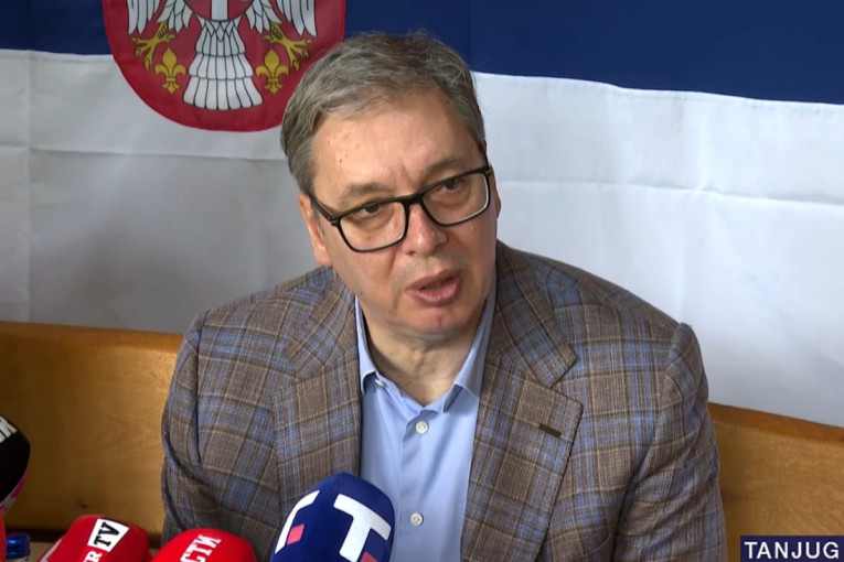 Vučić u Batrovcima: Plan u pet tačaka za budućnost Srbije (FOTO/VIDEO)