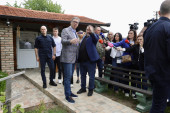 Predsednik o prodaji NIS-a: MOL će morati da drži otvorenom Rafineriju u Pančevu (VIDEO)