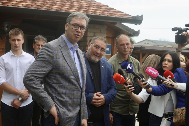 Predsednik o prodaji NIS-a: MOL će morati da drži otvorenom Rafineriju u Pančevu (VIDEO)