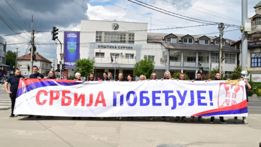 Moćne scene iz Beograda: Građani poručili da Srbija pobeđuje (FOTO/VIDEO)