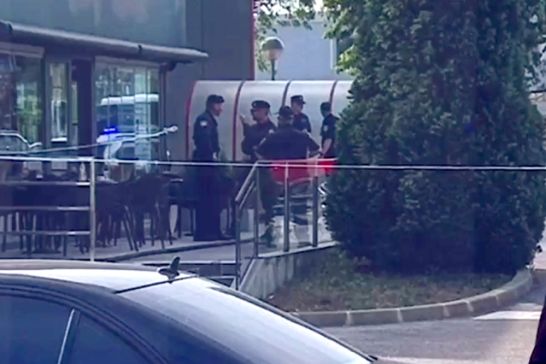 Ušao u kafić i ubio šefa kriminalističke policije: Konobarica otkrila šta je napadač radio pre likvidacije! (FOTO)