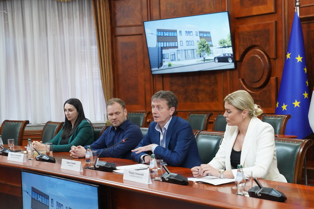 Batajnica dobija potpuno novi Dom zdravlja! Glišić najavio - Objekat će imati oko 4.000 kvadratnih metara