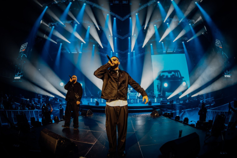 Istorijski uspeh Jala Brata i Bube Corellija u Areni Zagreb: Goat tour presented by Music Week doneo svetski show!