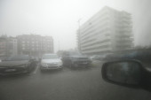 Šok usred maja! Sljeme se zabelelo, oluja rušila drveće i tramvajsku mrežu (FOTO)
