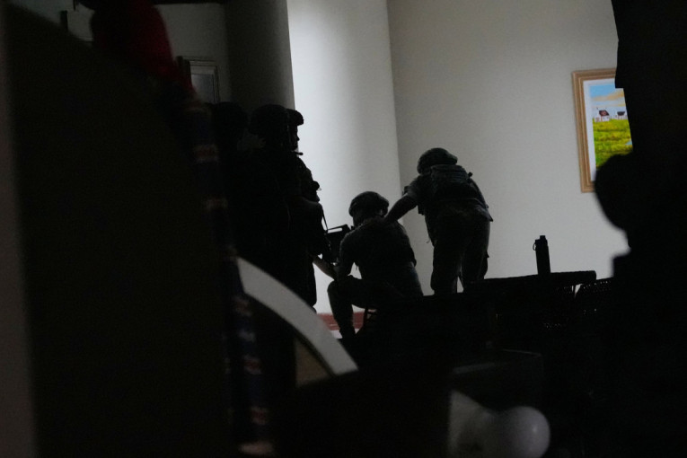 Uhapšen muškarac zbog pretnji predsedniku Srbije!