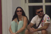 Novi fizički okršaj Maje i Asmina! Durdžić nasrnuo na starletu i podigao je bez kontrole: