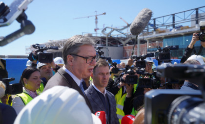 Vučić na gradilištu EXPO-a! Stadion će čudesno da izgleda, jedan od najlepših u Evropi Očekujem desetine hiljada volontera (FOTO)