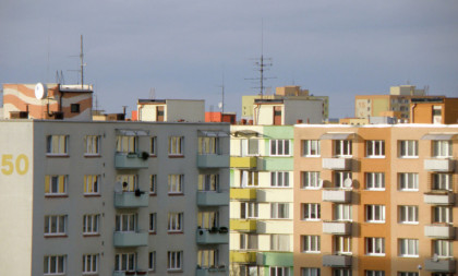 Reklama na zgradi može da donosi novac stanarima: Evo ko odlučuje i gde završava zakupnina