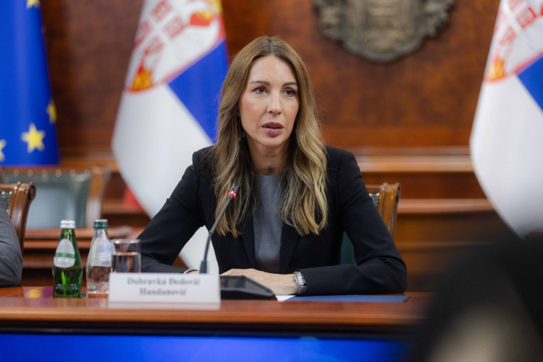 Vučićeva poruka medicinskim sestrama: Dobićete stanove na EXPO lokaciji po povoljnim cenama!